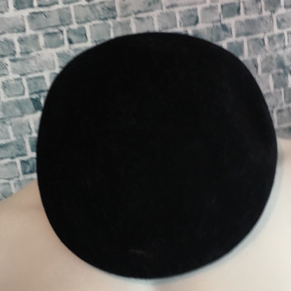 🌸Wool Croft & Barrow Black Driving Cap Hat S/M